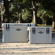 画像をギャラリービューアに読み込む, RIOSOL 58QT アルティコ ハードクーラー (TAN)