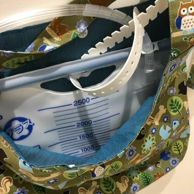 100均_尿バッグカバー_実際に使ってみた_正直レビュー, ダイソー_セリア_尿バッグカバー_使用感まとめ, 尿バッグカバー_100均で買える_探した結果