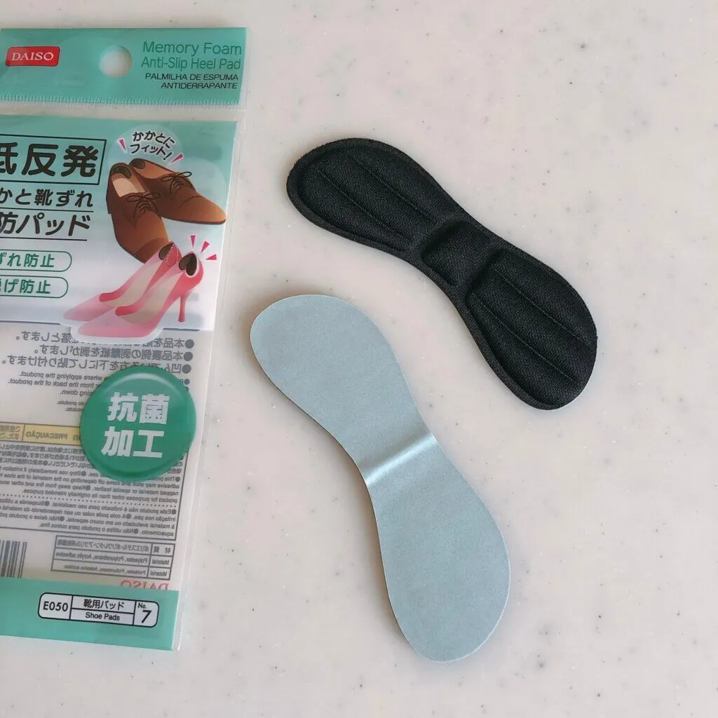 100均_ブーツ_履き口パッド_レビュー, ダイソー_履き口パッド_検証, セリア_履き口パッド_検証, ブーツ_履き口_痛い_対策