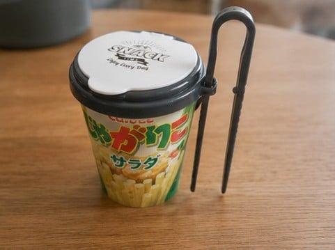 じゃがりこ フタ シリコン