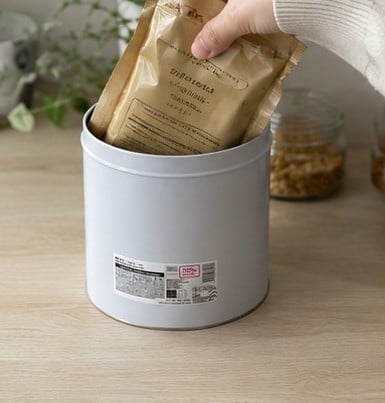 ダイソー缶 茶葉保存